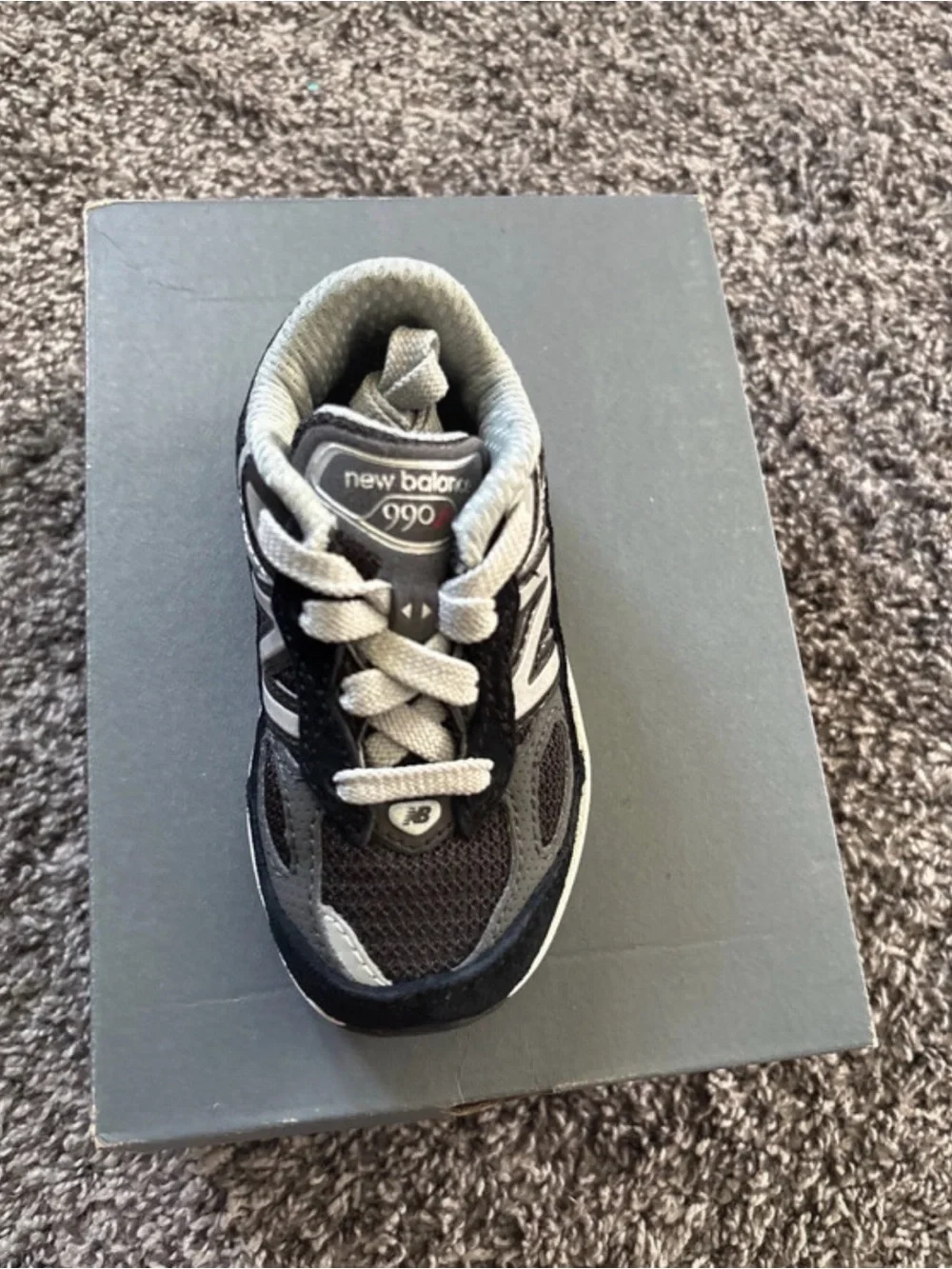 New Balance Kids Black and Gray Lightweight Sneaker